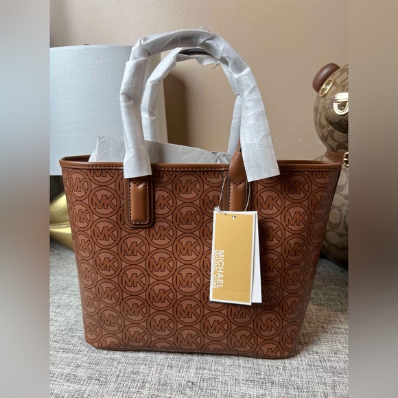$99(NWT)Michael Kors Jodie Small Tote Bag In Signature Mk print - Picture 7 of 17